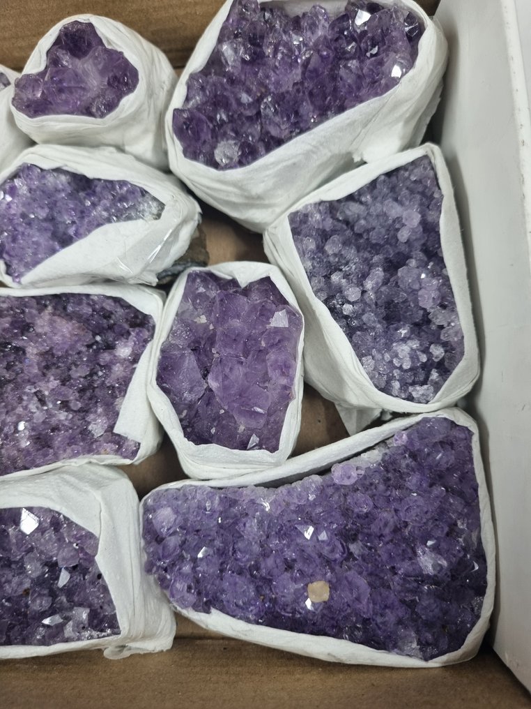 Big Lot HQ ΟΡΓΟΥΑΗ ΑΜΕΘΥΣΤ CLUSTERS 10 - 4,4 εκ. Σύμπλεγμα κρυστάλλων- 1.51 kg #3.2