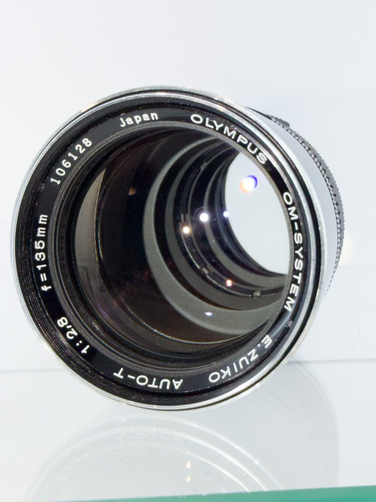 Olympus OM-20 + Zuiko Auto-T 2,8/135mm 7 Single lens reflex camera (SLR) #1.0