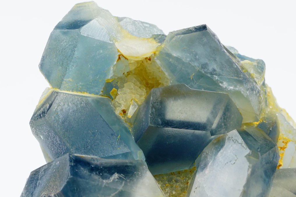 2025 trova CELESTINE con calcite. fluorescente di alta qualità in UV - Altezza: 8 cm - Larghezza: 5 cm- 214 g #1.0