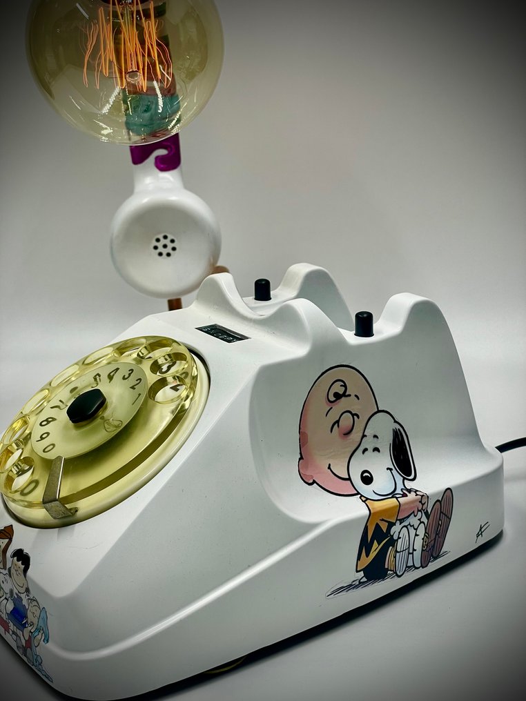 Candeeiro de mesa - Plástico, Cobre, Metal - Ópera realizada pela AF #1.0