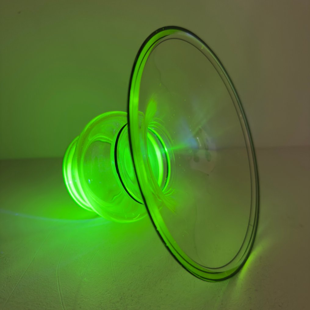 Vase -  Uranoglas - Uranglas #1.0