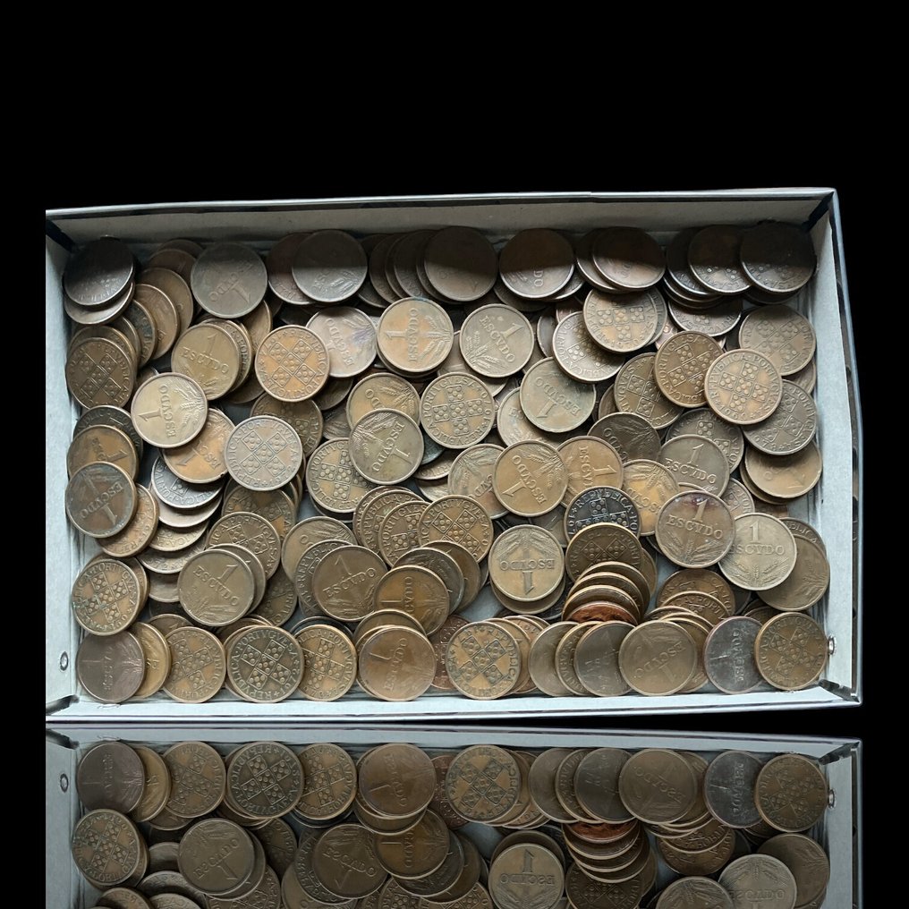 葡萄牙. Lote de 200 Moedas em Bronze de 1 escudo, Varias datas Várias datas  (没有保留价) #1.0