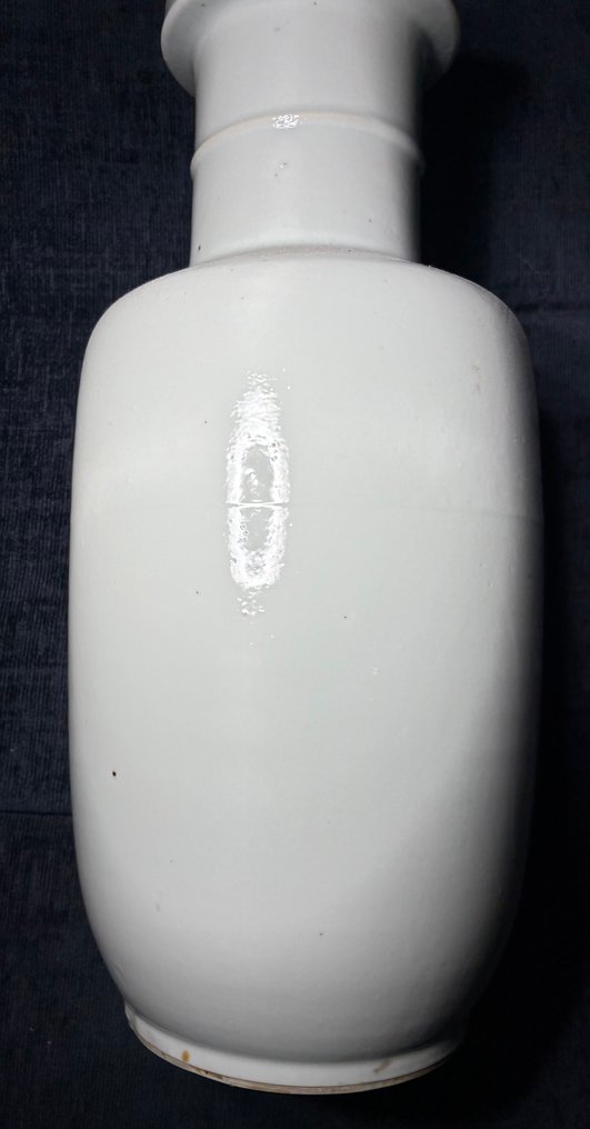 白色滚筒花瓶 - 蓝色覆盖下的双圈（不设底价出售） - 瓷 - 中国 - Qing Dynasty (1644-1911) #2.1
