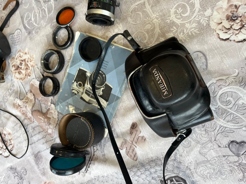 Miranda Sensorex + 1,9/50mm + 3,5/135mm + acc. | Analoge camera #1.0