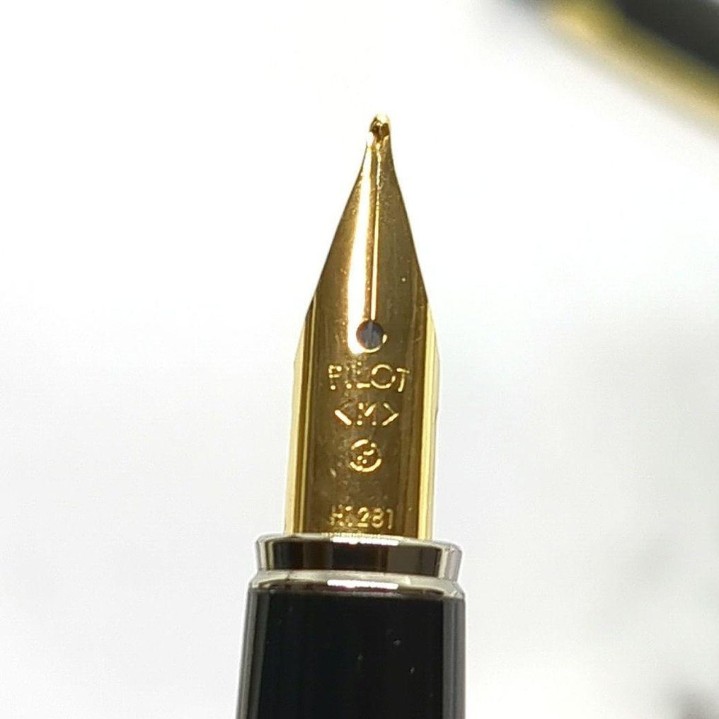 Pilot - H1281 Vintage Fountain Pen – Black & Gold – Japan, 1981 [Good Condition] - Sem preço de reserva - Caneta de tinta permanente #4.3
