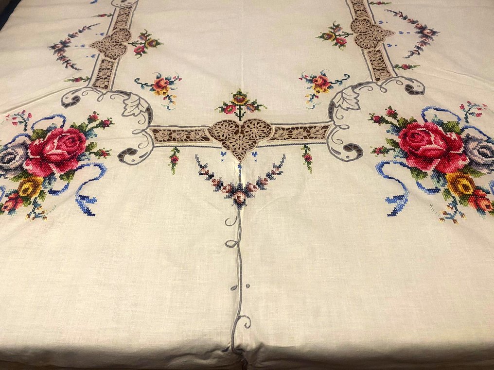 Tablecloth  - 260 cm - 166 cm - Cross-stitch tablecloth #1.0