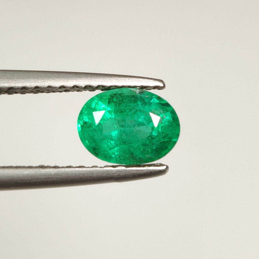 Fără preț de rezervă Verde Smarald - 0.96 ct - IGI (Institutul gemologic internațional) #3.2