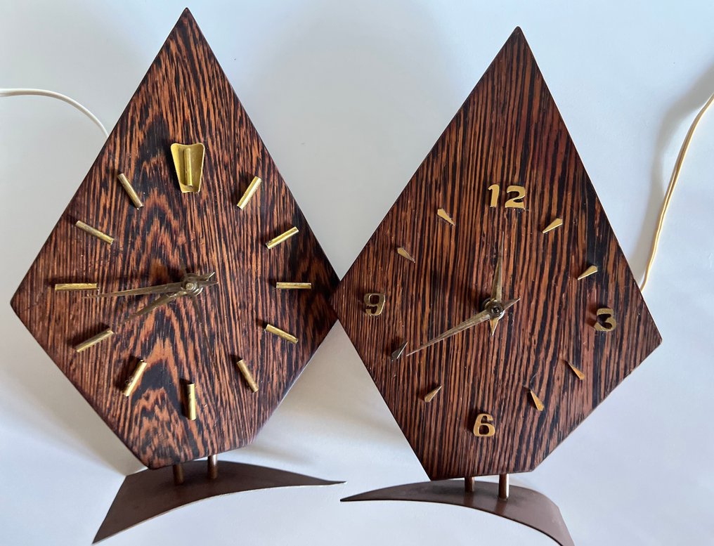 Skrivebordsur  (2) - Nufa Hollandsk design - Messing - 1950-1960 - Dutch Design Ure #1.0