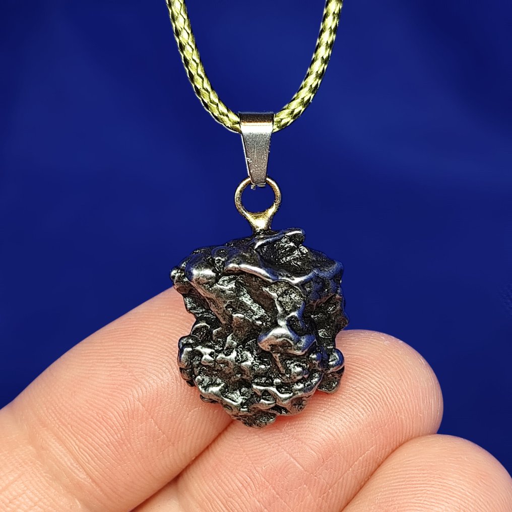 Authentique pendentif météorite. Fait main. Campo del Cielo (Argentine, 4 500 ans). - 10 g #4.3