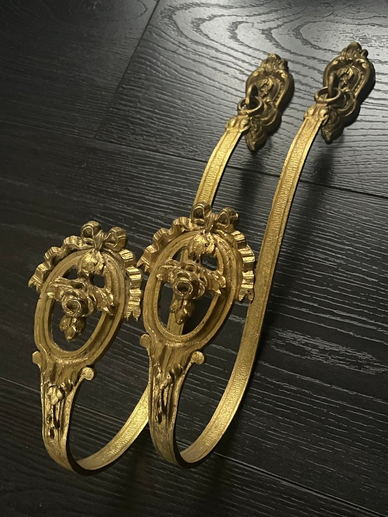 Koriste-esine - Ranska #1.0