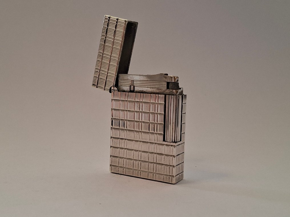 S.T. Dupont - Line 2 - Ingen mindstepris - Lommelighter - Forsølvet #3.2