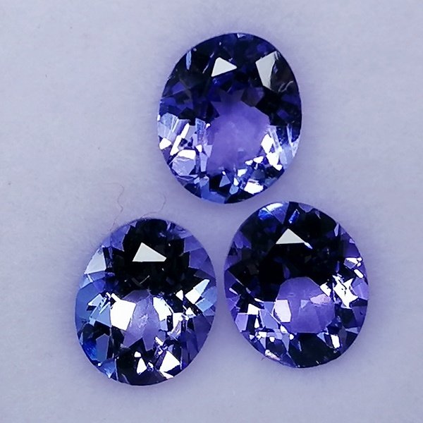 3 pcs  蓝色 坦桑石  - 2.03 ct - 西班牙宝石学院（IGE） #1.0