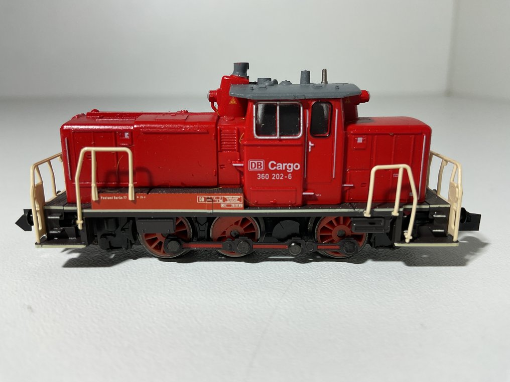 Minitrix N - 12145 - Locomotivă machetă tren (1) - Diesellok BR 360 202-6 - DB Cargo #1.0
