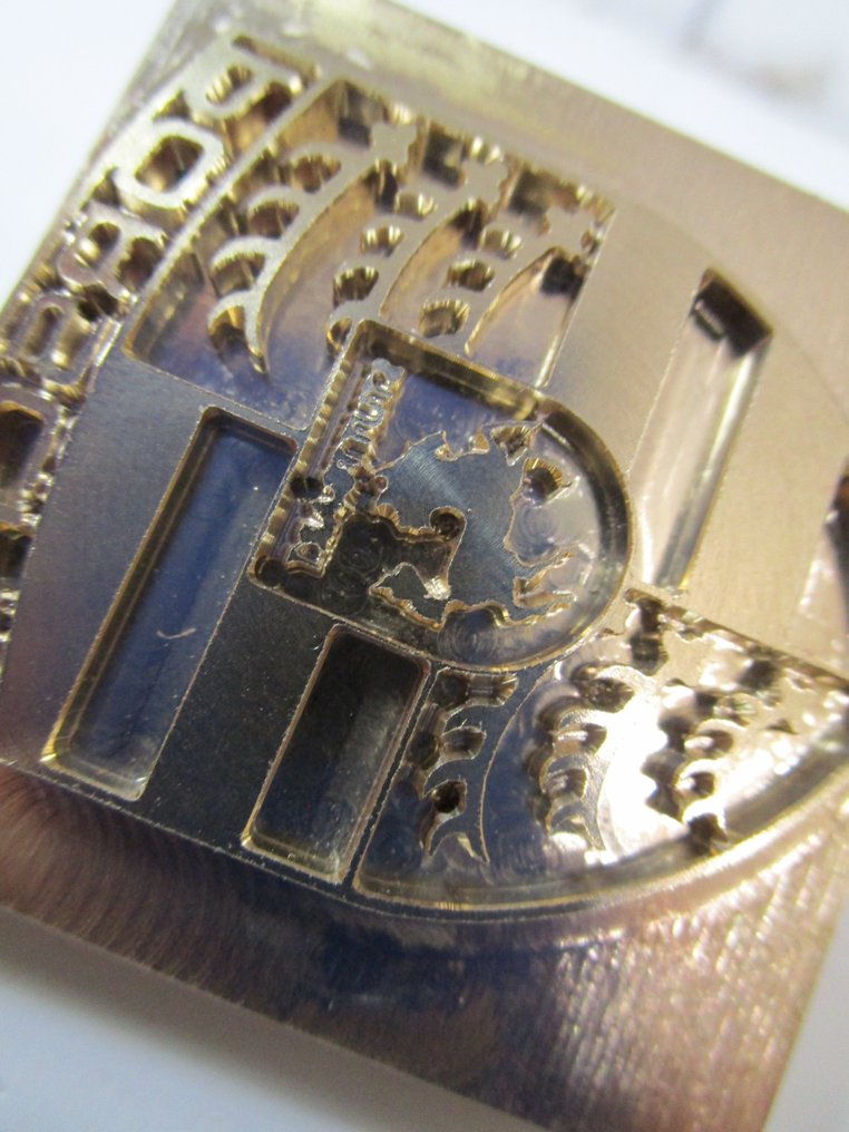 Γραφείο αντιπροσώπου έκδοσης Universal - χαλκός σφραγίδα για ανάγλυφο σε χαρτί ή άλλα υλικά. - Porsche - metal #2.1