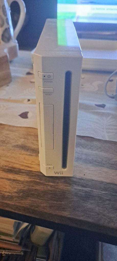 Nintendo - Wii - with accessories - Κονσόλα βιντεοπαιχνιδιών + παιχνίδια #1.0