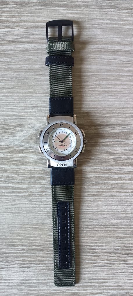 Lip - Explorer - 没有保留价 - 中性 - 1990-1999  #1.0