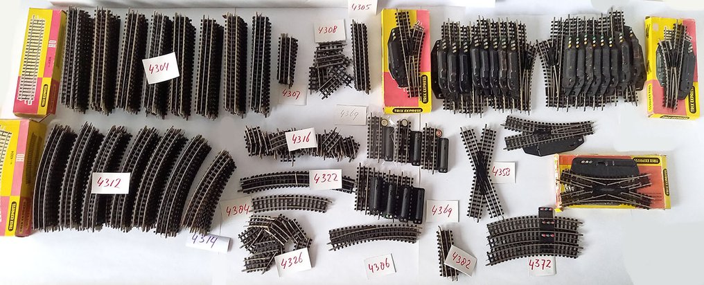 Trix Express H0 - 模型火車軌道 (269) - Trix Express 的道岔和轨道已从产品系列中移除,包括各种直线、弯线和电动道岔。 #1.0