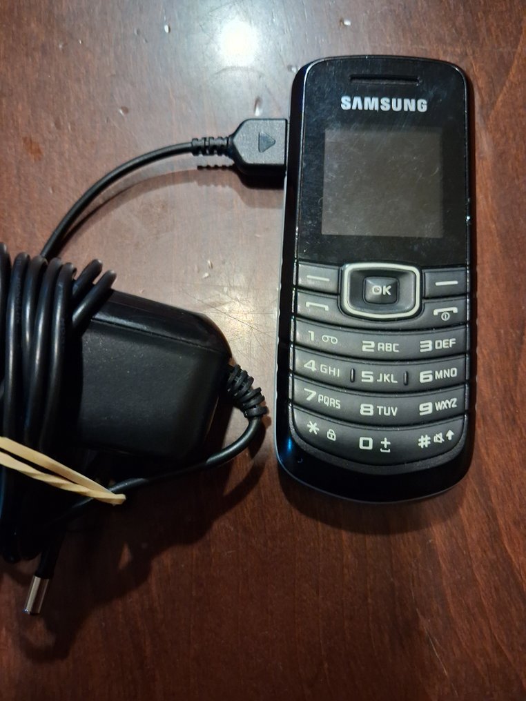 Samsung - Telefono cellulare (4) #4.3