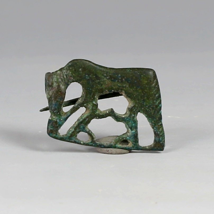 Roma Antiga Bronze Fibula, representando uma loba com Romulus e Remus #1.0