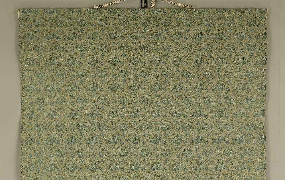 Pigeon Perched on Pine Tree in Snow with Original Box (Tomobako) - Shibahara Kisho 柴原希祥 (1885-1954) - Japan  (No reserve price) #3.2