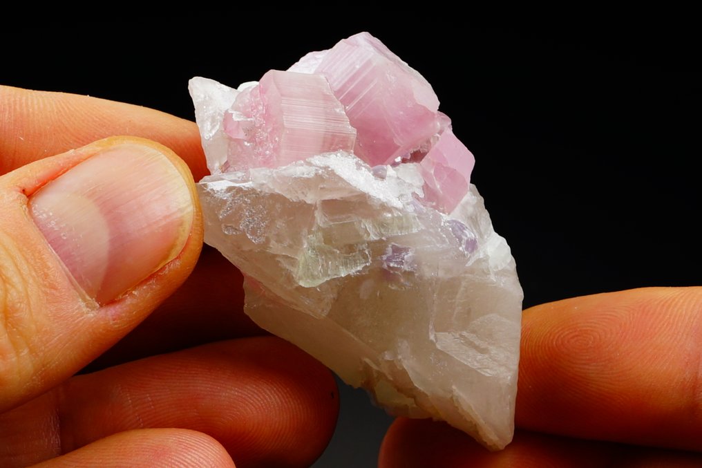 Ροζ τορμαλίνη σε χαλαζία. Σπάνιος Θησαυρός Mawi από το Αφγανιστάν - Ύψος: 5.7 cm - Πλάτος: 3.2 cm- 60 g #1.0