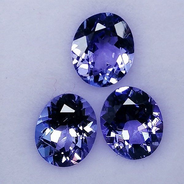 3 pcs  蓝色 坦桑石  - 2.03 ct - 西班牙宝石学院（IGE） #1.0