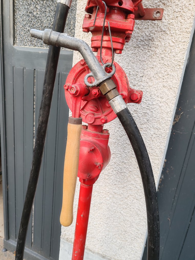 Bensinpumpe (1) - satam - 1930–1940 #3.2