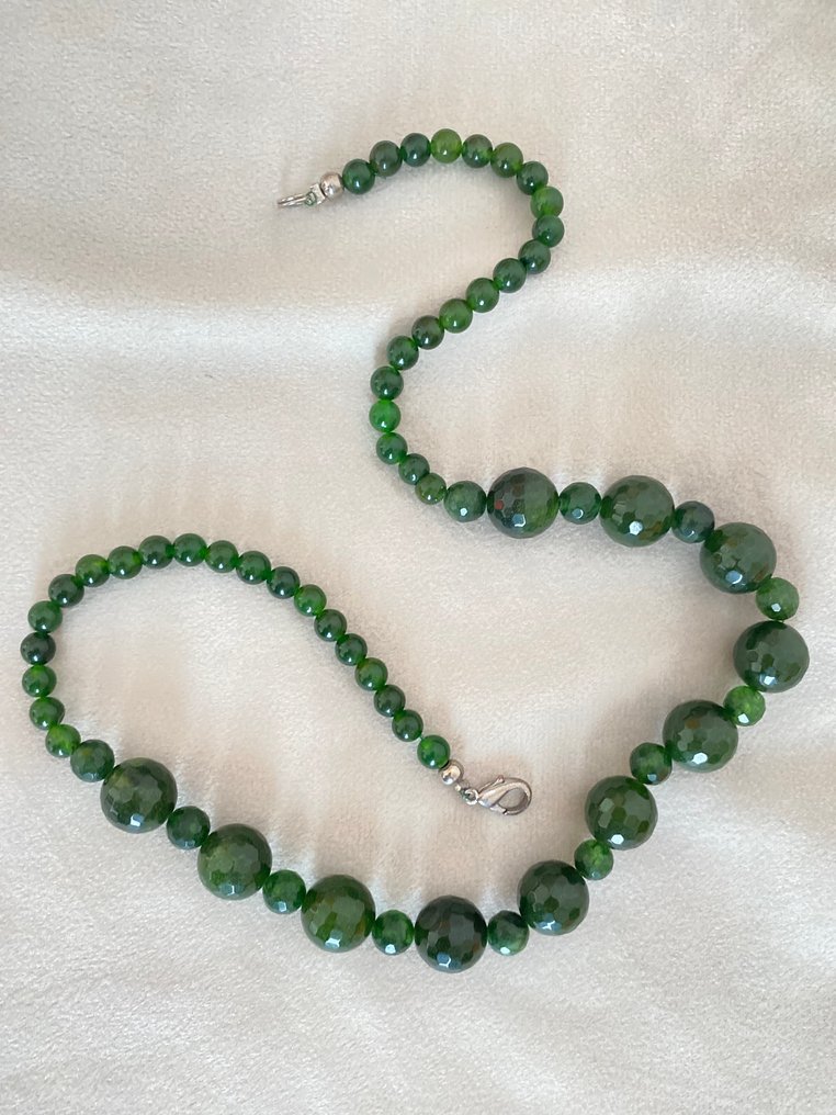 green agate - Kaulakoru #1.0