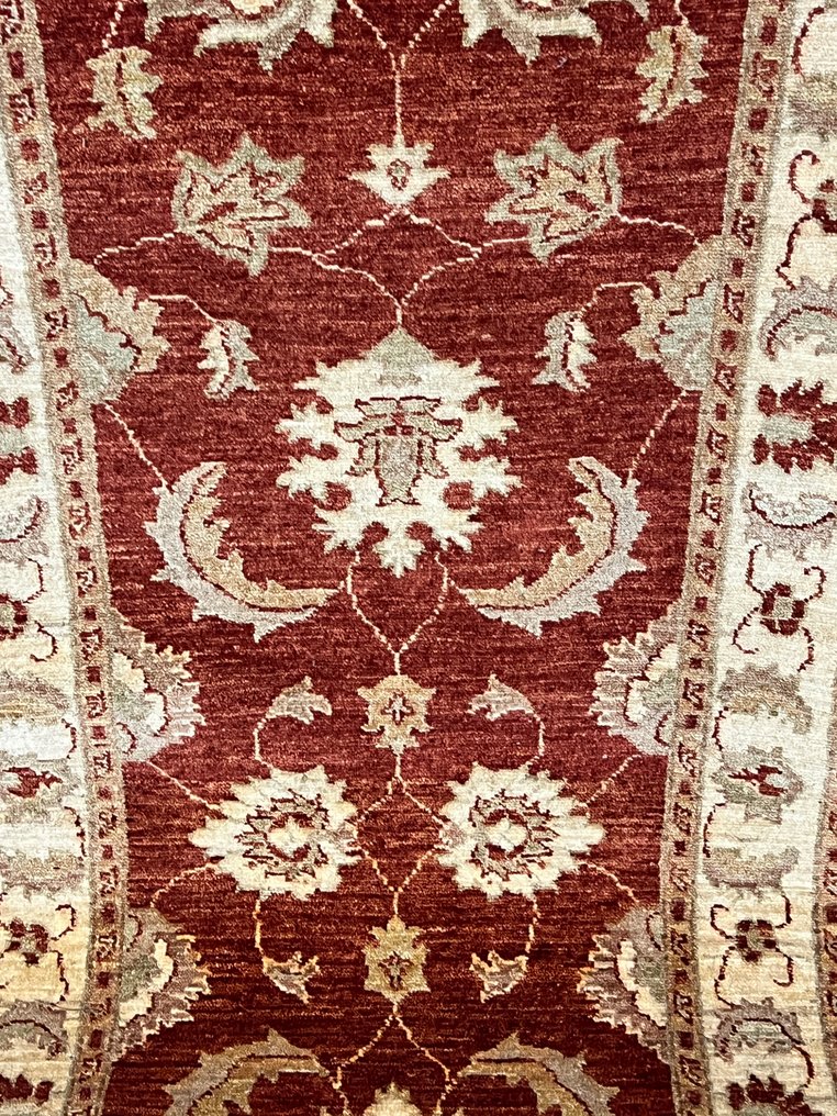 Magnificent Ziegler (New) - Carpet - 310 cm - 80 cm #3.2