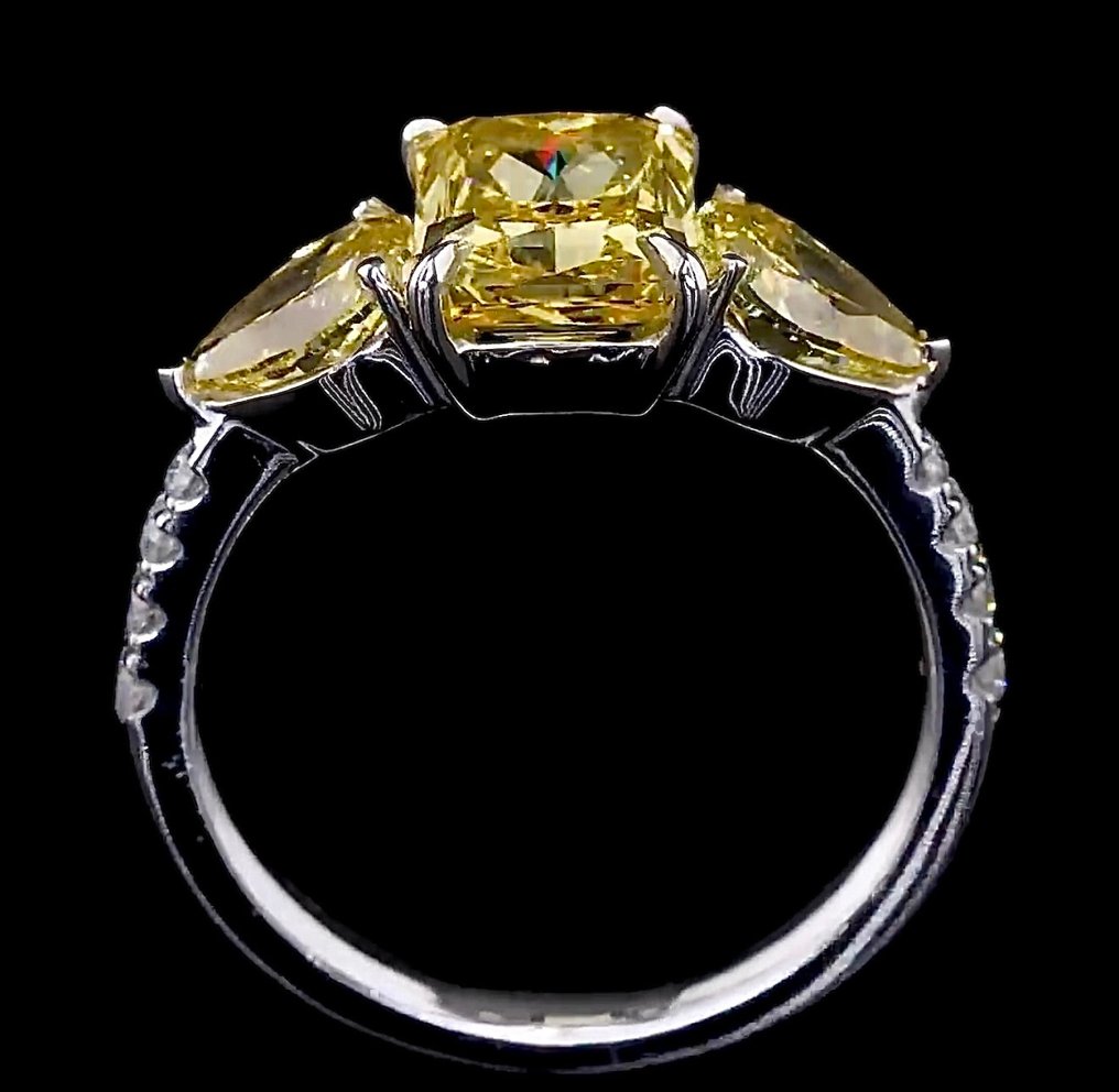 Δαχτυλίδι - 14 καράτια Λευκός χρυσός - 4.02ct. tw. Κίτρινο Διαμάντι (Διαμάντια εργαστηριακής καλλιέργειας με φανταχτερά χρώματα) - Διαμάντι #2.1