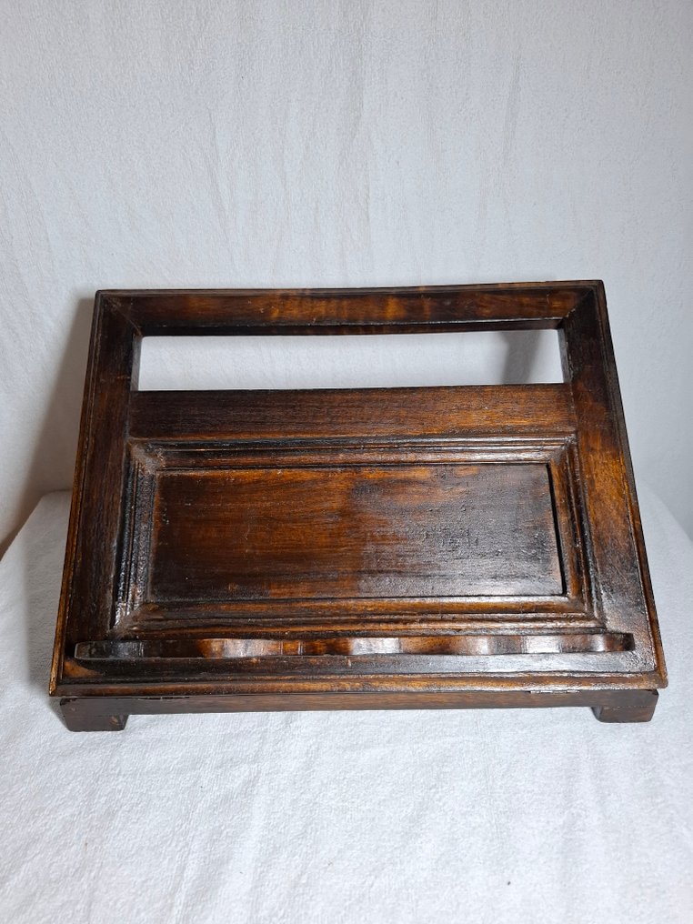 Ställ - Trä - Justérbar #2.1