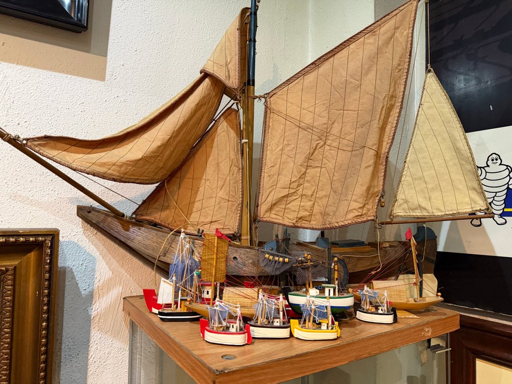 Modellschiff (10) - Ein Vintage-Modell eines Botters. #1.0