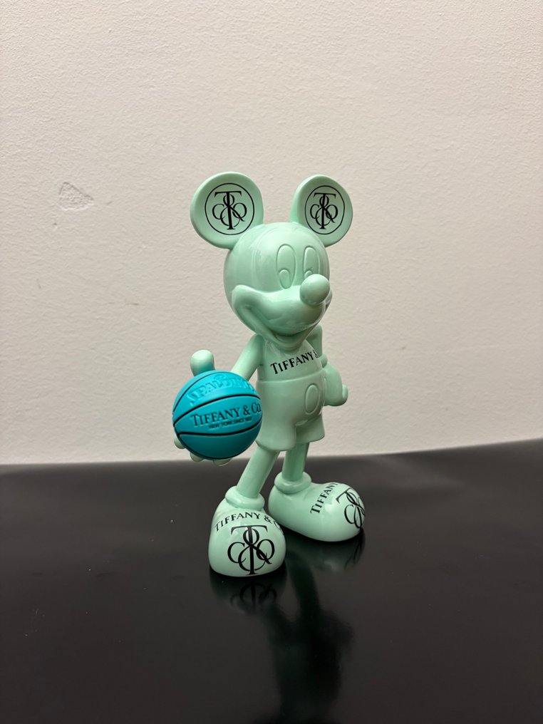 GF Exclusives - Tiffany&Co. x Mickey Mouse Artwork By: GF Exclusives #1.0