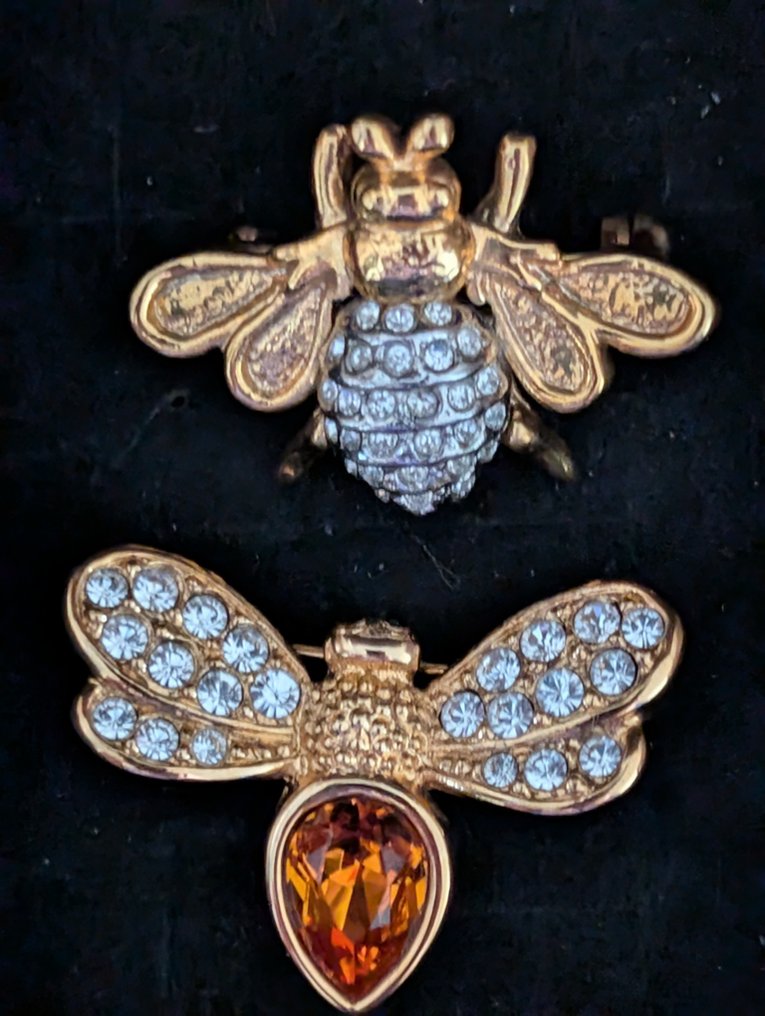 雕像, Broches ingelegd met Swarovski elementen - 2.5 cm - 金屬, 镀铑 - 1980 #2.1