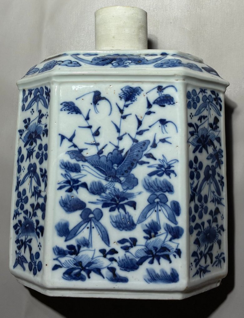 Τσαγιέρα με διακόσμηση μπλε και λευκό υπό κάλυψη (Πωλείται χωρίς ελάχιστη τιμή) - Πορσελάνη - Κίνα - 19ος αιώνας #4.3