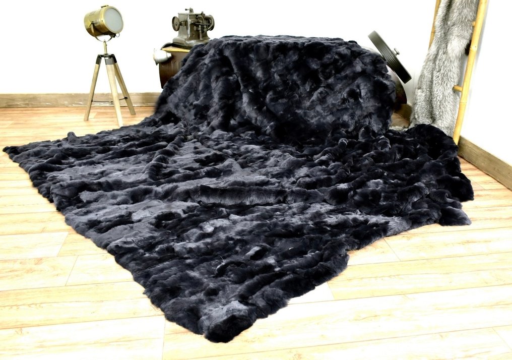 Dunkelgrau - Pelz - Decke  - 230 cm - 230 cm - King Size Rex Chinchilla #1.0