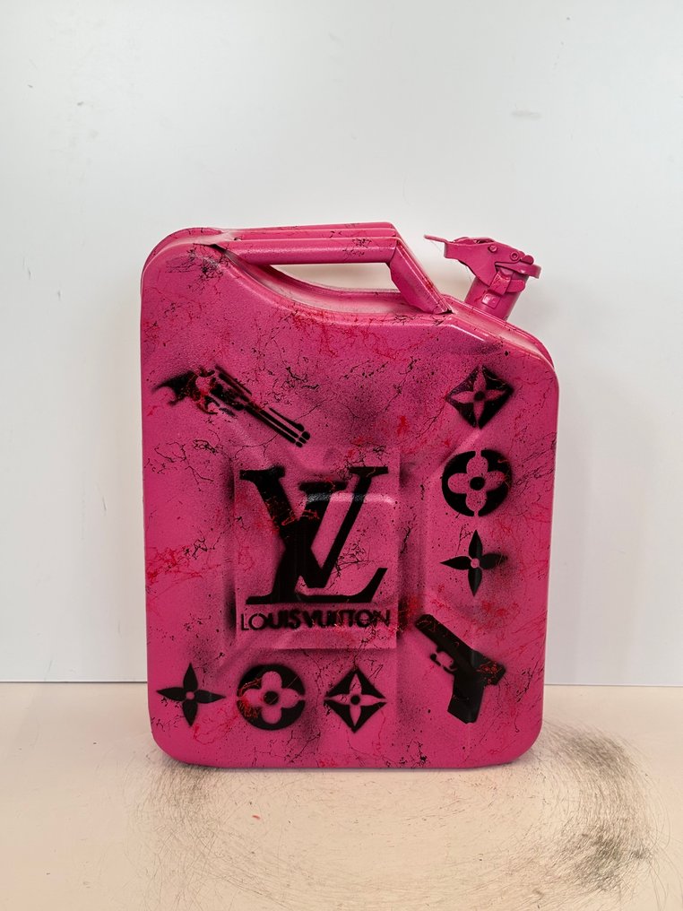 Rob VanMore - Oil Crisis LV at Gunpoint - 47cm #1.0