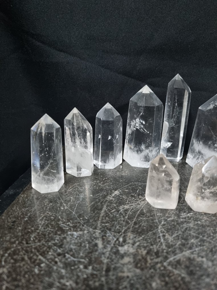 10 个清澈的石英晶体点，尺寸为9.6 - 4.2厘米。 水晶点- 988 g #1.0