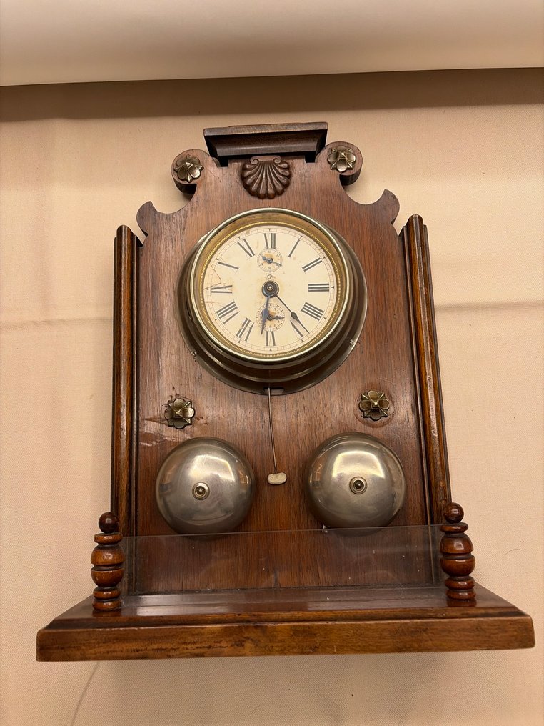 Väggklocka - Junghans -   Trä, Mässing - 1940-1950 - med alarm #4.3