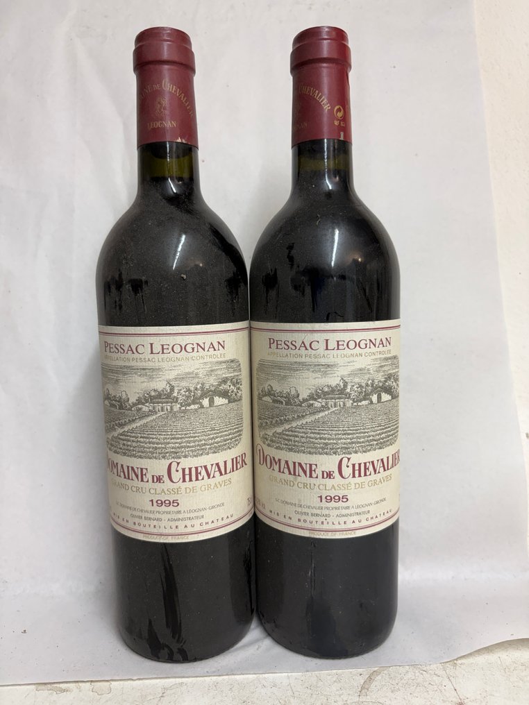 1995 Domaine du Chevalier - Graves Grand Cru Classé - 2 Pullot (0.7 L) #1.0