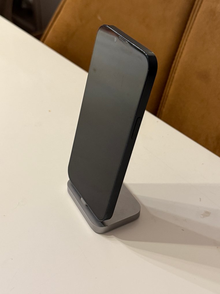 Apple iPhone 13 Midnight 128gb - Mobile phone (1) #3.2