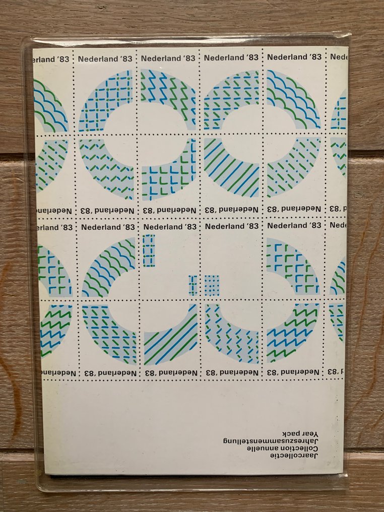 Holanda  - 31 coleções anuais e 153 álbuns de selos #4.3
