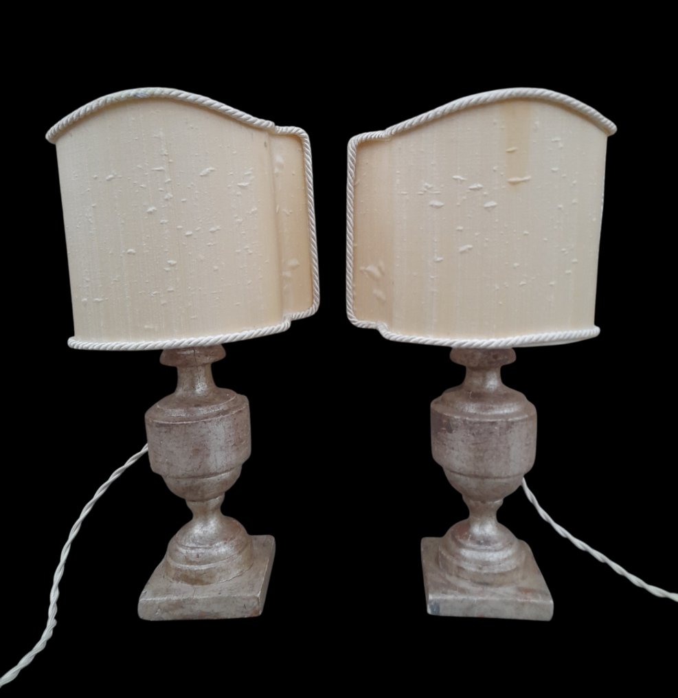 Bedside table lamp (2) - Wood #1.0