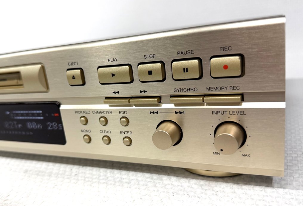 Denon - DMD-800 Minidisc deck #2.1