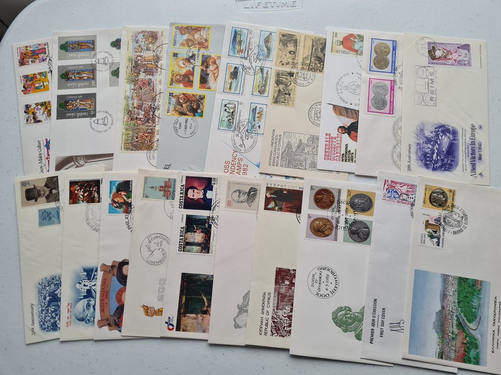 国际的  - 全球范围内超过1000件的邮票、FDC 和卡片收藏，以及大量主题邮票。 #1.0