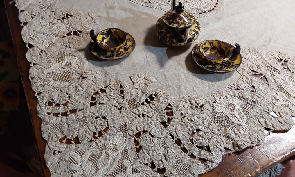 Dug  - 145 cm - 111 cm - Gamle broderier #1.0