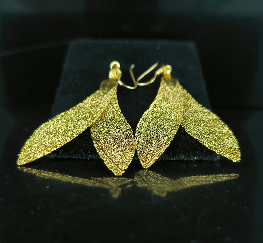 blad blad - Højde: 65 mm - Bredde: 32 mm- 3.23 g - (1) #2.1