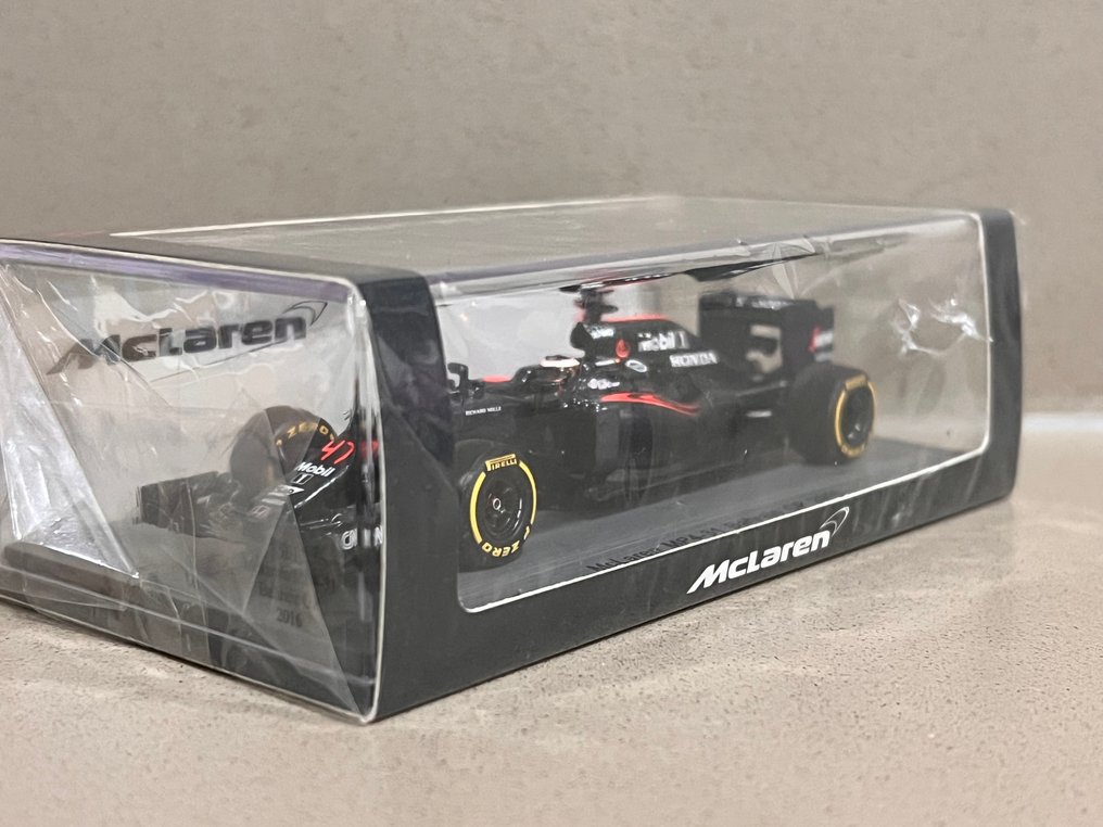 Spark 1:43 - Αυτοκίνητο μοντελισμού - McLaren MP4-31 Bahrain GP 2016 - Πολύ σπάνιο και εξαντλημένο. #3.2