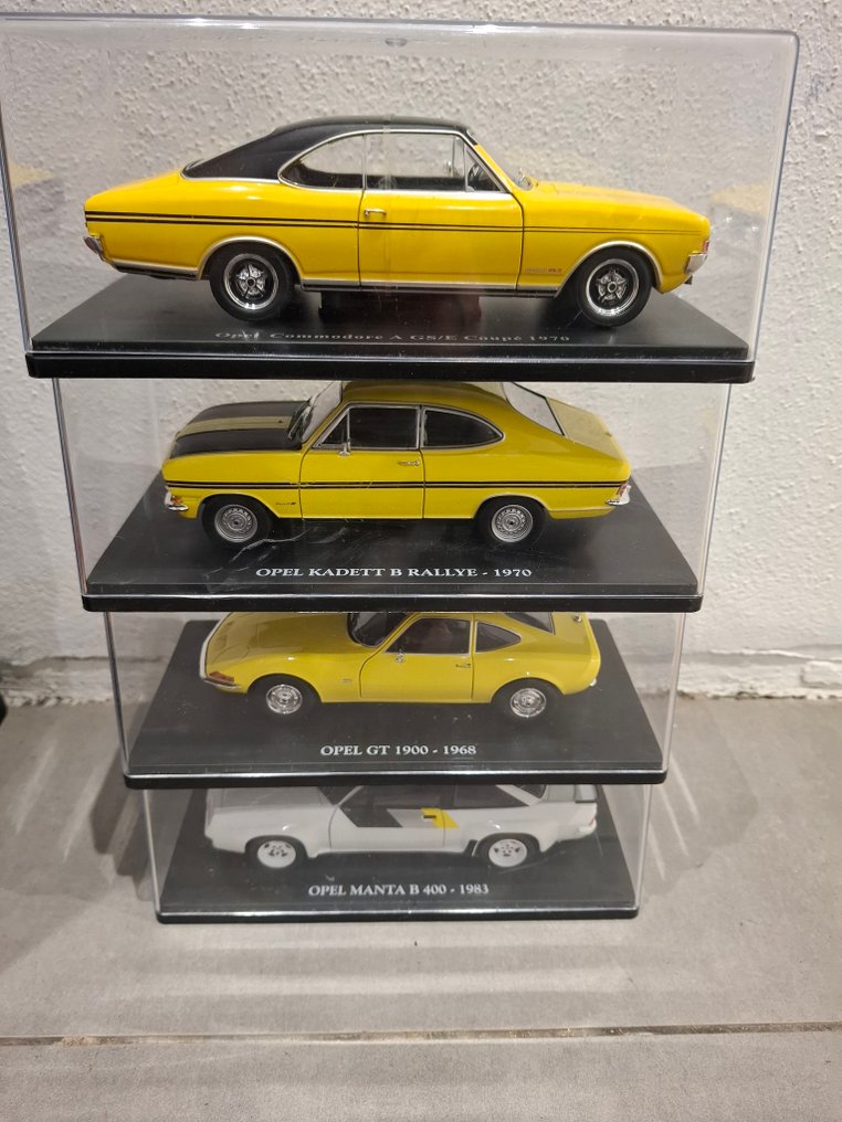 Hachette 1:24 - Modelsportsvogn  (4) #1.0