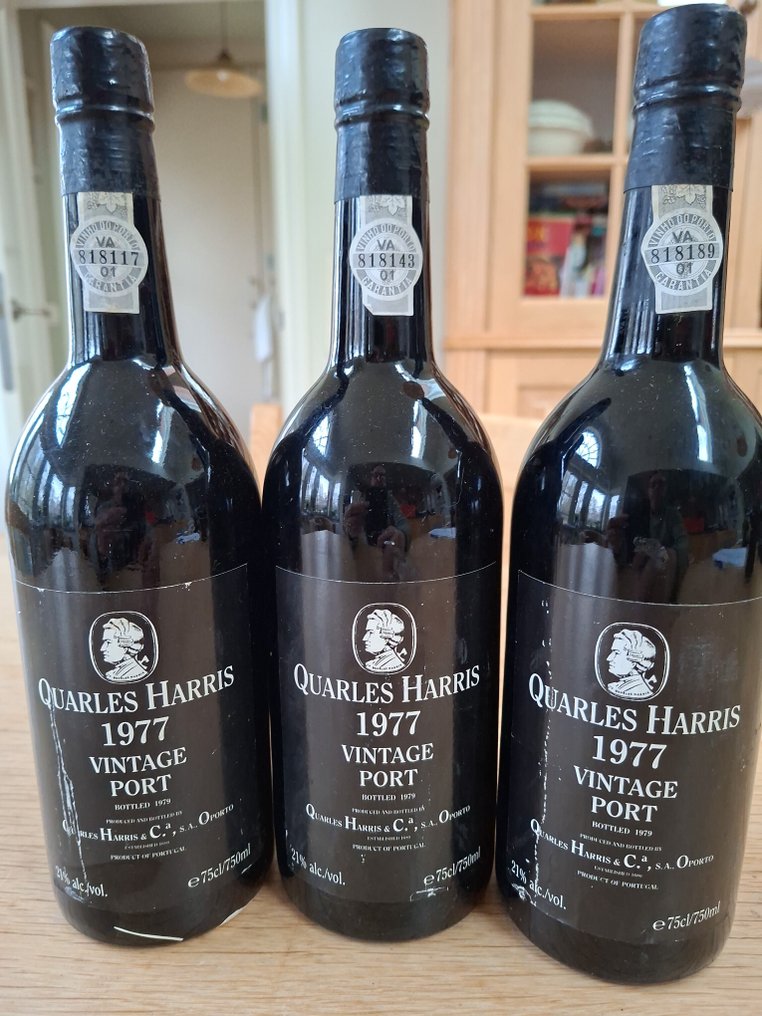 1977 Quarles Harris - Vintage Port - Porto - 3 Pullot (0.7 L) #1.0